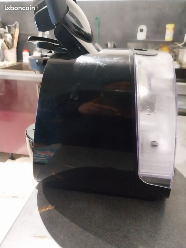 Vent cafetière tassimo pour cause de déménagement prix à débattre (image 2)