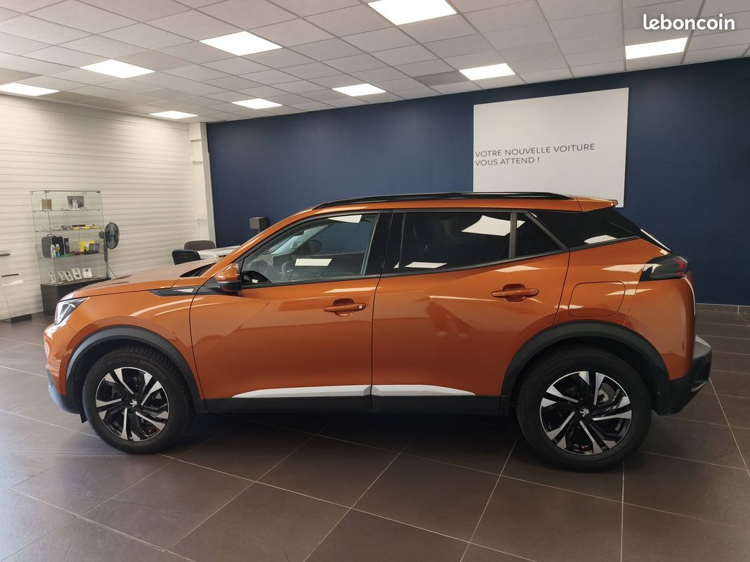 PEUGEOT 2008 BlueHDi 130 S&S EAT8 Allure (image 10)