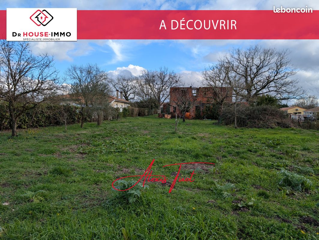 Terrain 1783 m² · à Ambarès-et-Lagrave · 1 783 m² · 179 000 €