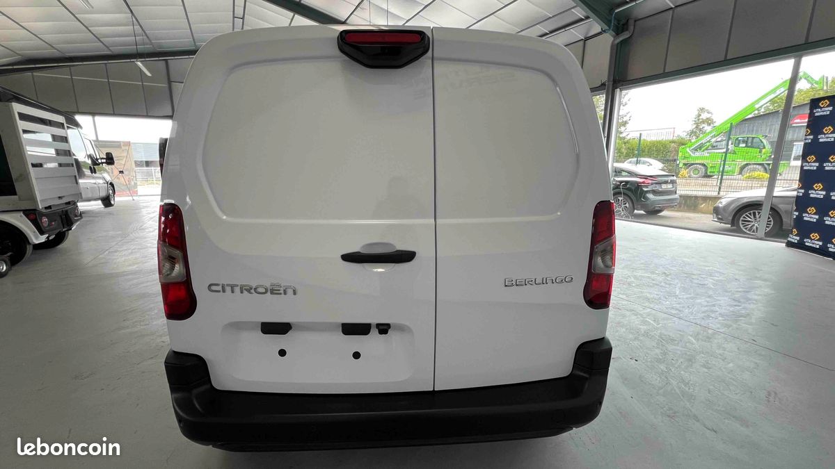 16 990 HT - Citroen BERLINGO VAN M BLUEHDI 100 BVM6 3PL PREMIUM CONNECT (image 8)