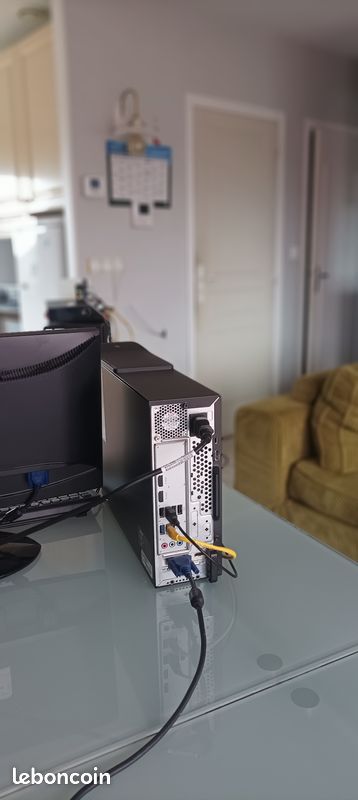 VENDS PC COMPLET : bureau, photo, jeux (image 3)