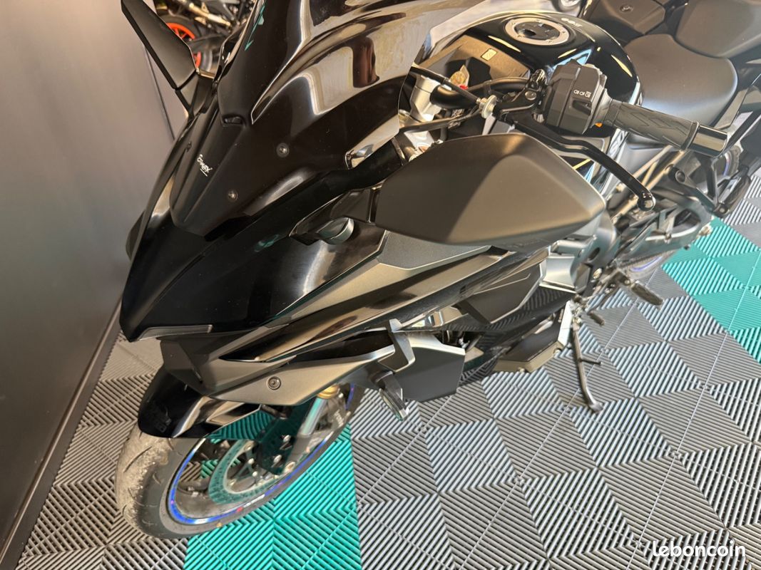 Suzuki GSX-S 1000 GT - 1ère main / GPS Tomtom / Bagagerie / Bulle haute Ermax (image 16)