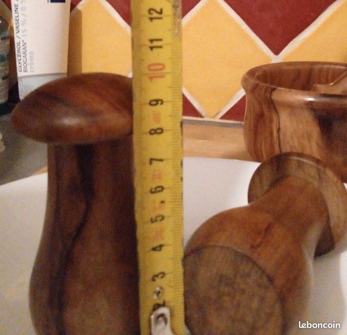 Salière Et Poivrière Tonneau En Bois D'olivier D.O.M. - Pièce Unique Artisanale Allemande - Lot Ou Individuel