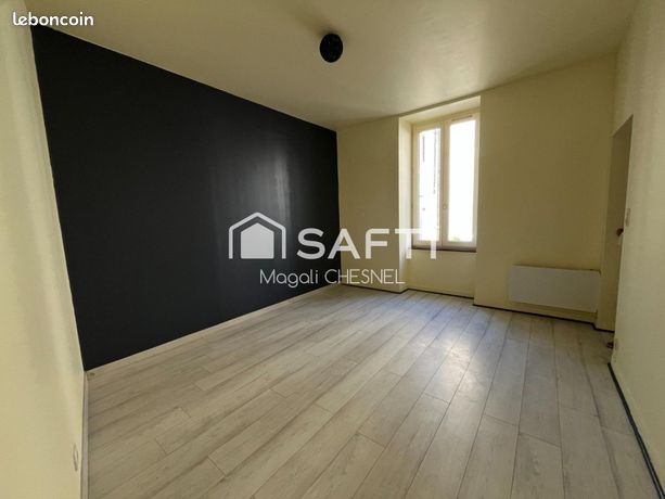 https://img.leboncoin.fr/api/v1/lbcpb1/images/b2/70/d0/b270d0aa911008dca5cf32567e1d4deba23d601c.jpg?rule=ad-image