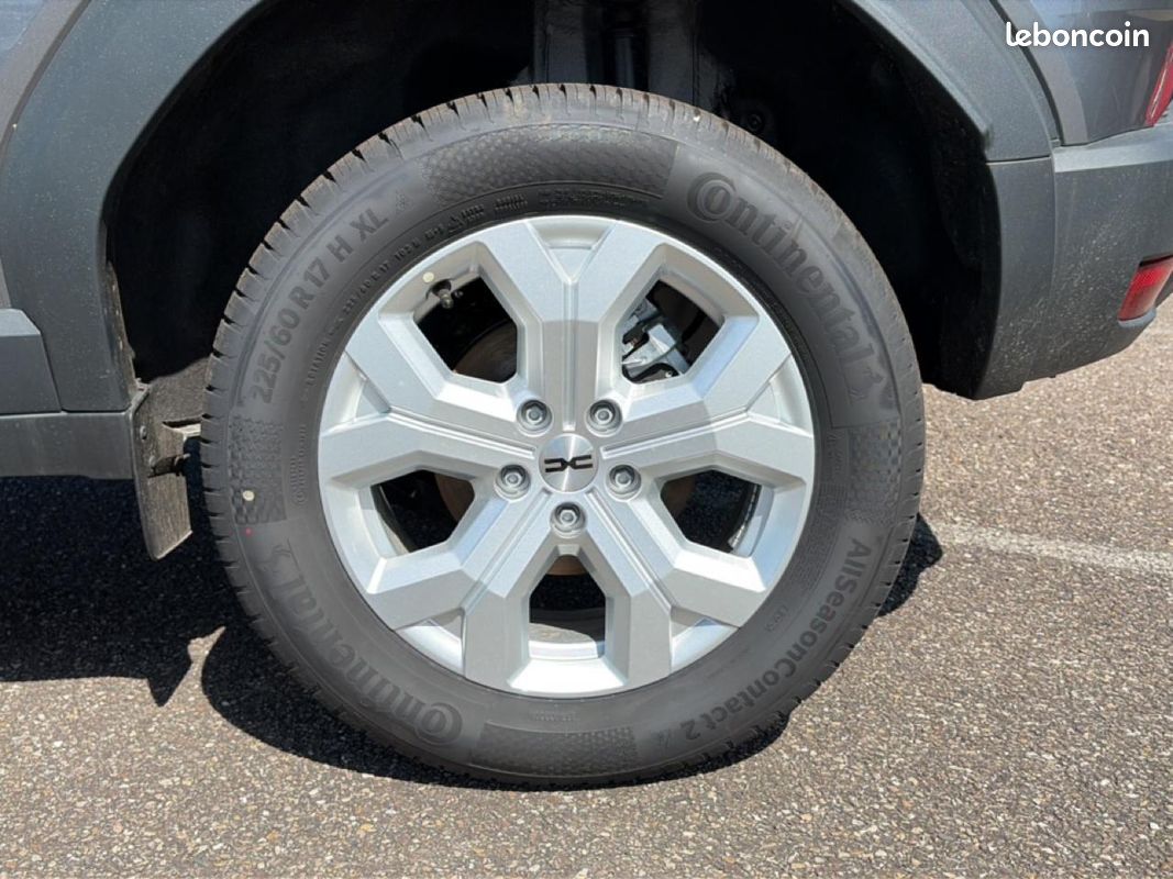 DACIA DUSTER 1.2 hybrid-g 150 expression 4x4 (image 9)