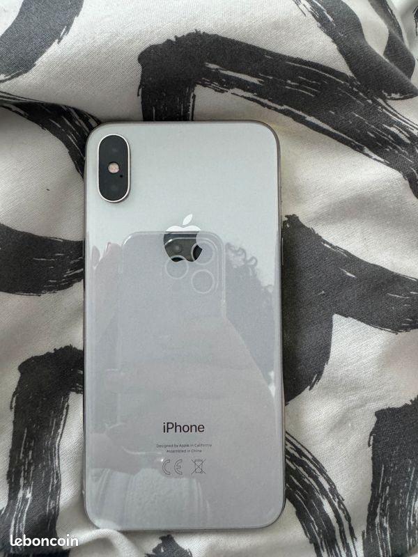 IPhone X 64 Go (image 2)