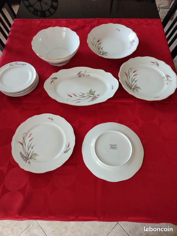 Assiettes en porcelaine (image 1)
