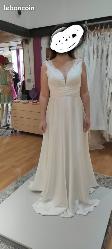 Robe de mariée neuve (image 1)