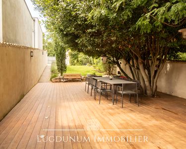 Maison 699 000 € - 202 m²