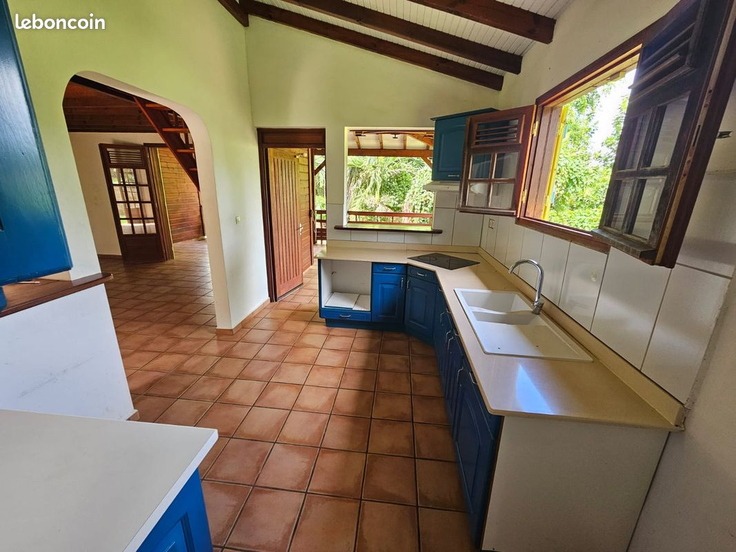 Maison 4 pièces 90 m² · à Lamentin · 90 m² · 1 400 €/mois