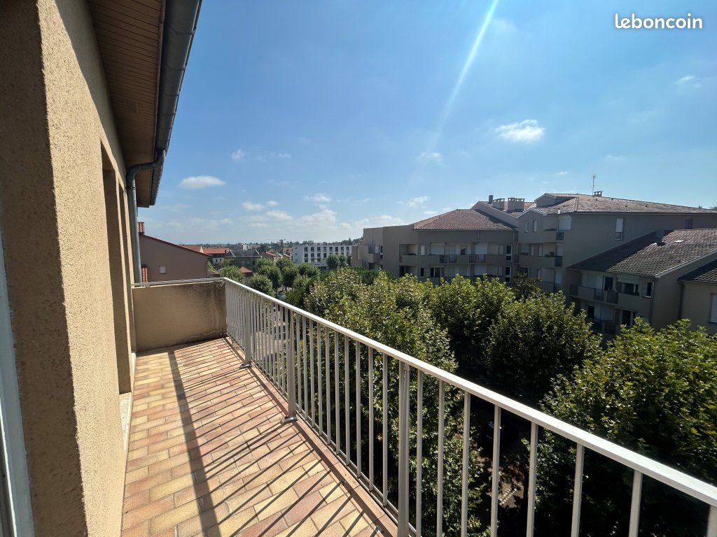 Appartement 1 pièce 32 m² · à Montbrison · 32 m² · 436 €