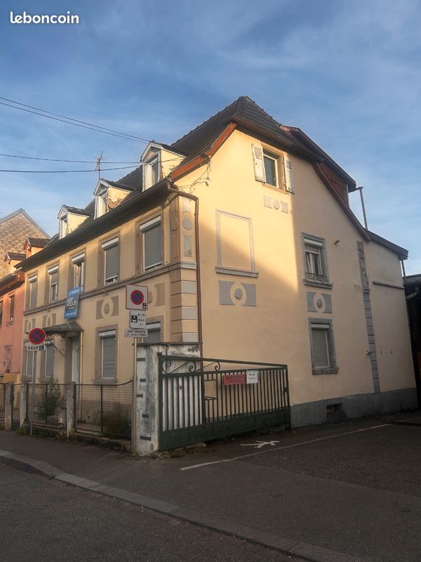 Maison 9 pièces 220 m² · à Mulhouse · 220 m² · 95 000 €