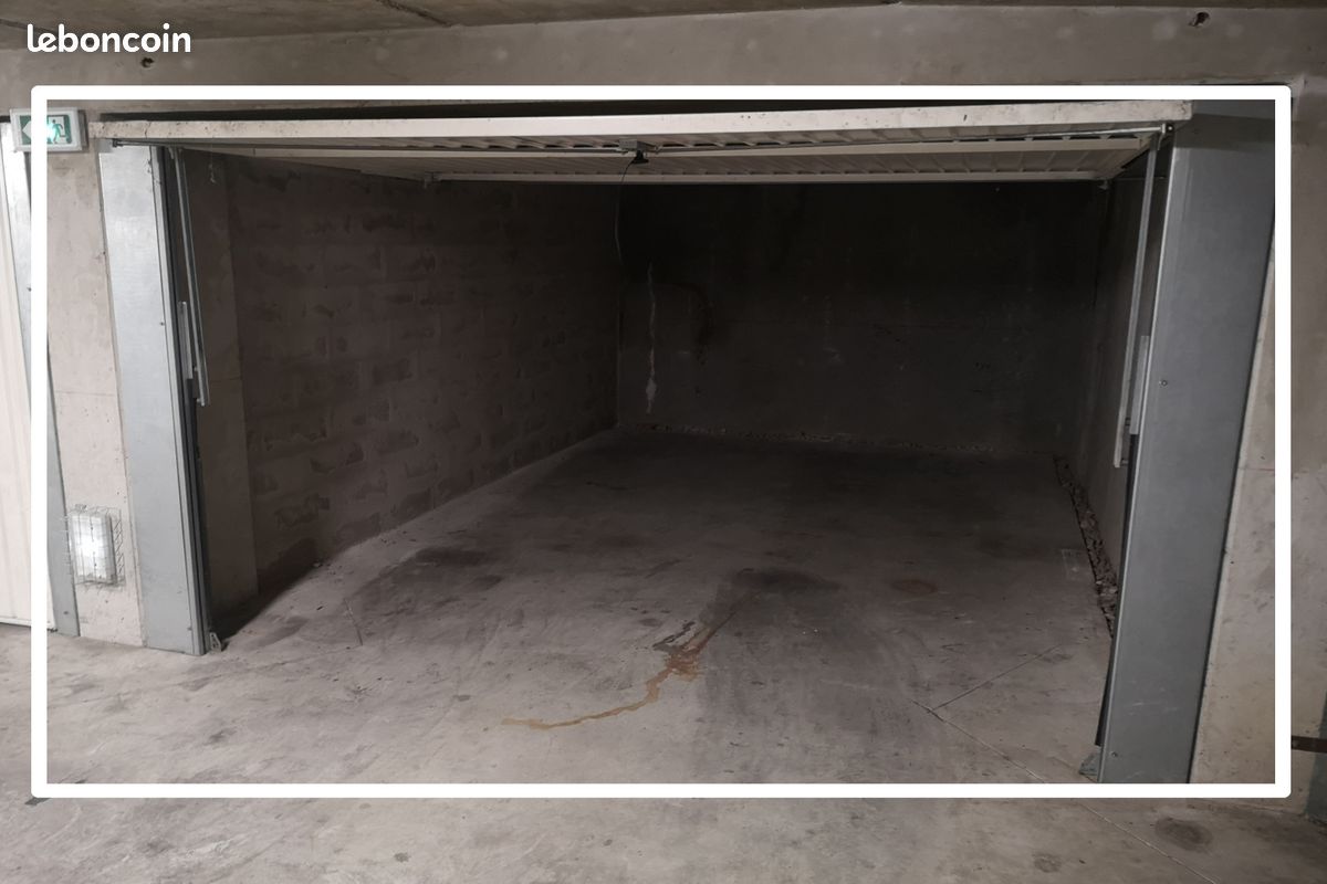 Parking 18 m² · à Vallauris · 18 m² · 34 000 €