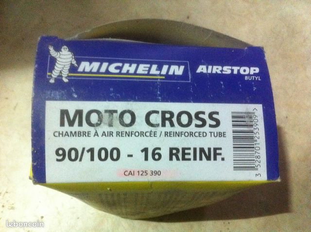 Chambre a air Cross 90/100/16 - Valve TR4 MICHELIN