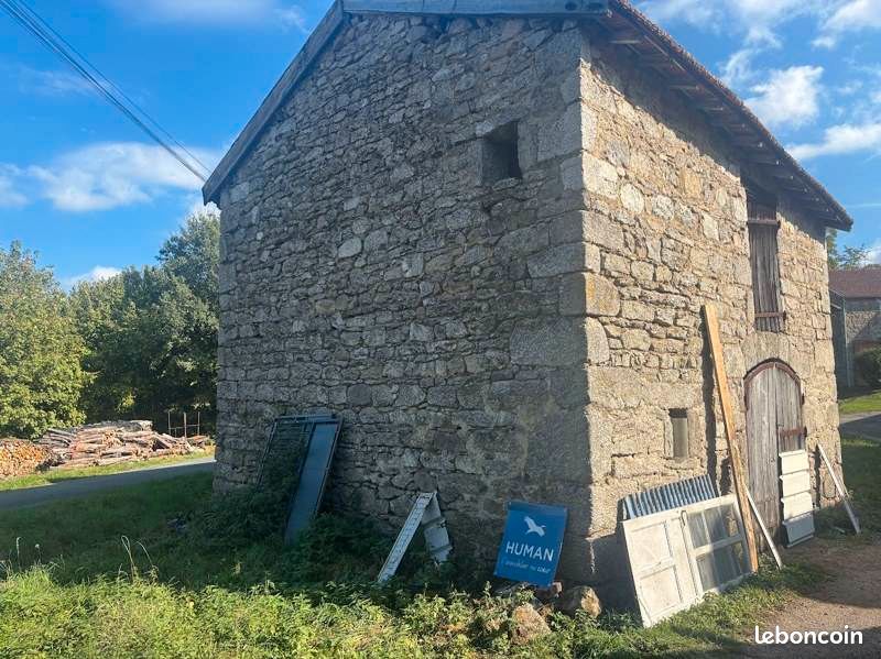 Maison 1 pièce 40 m² · à Saint-Pardoux-Morterolles · 40 m² · 12 000 €