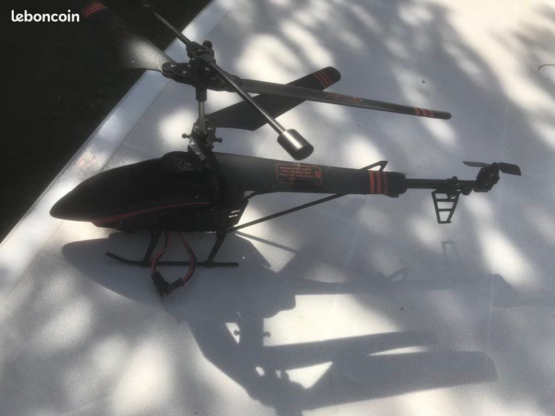 Hélicoptère rc (image 3)