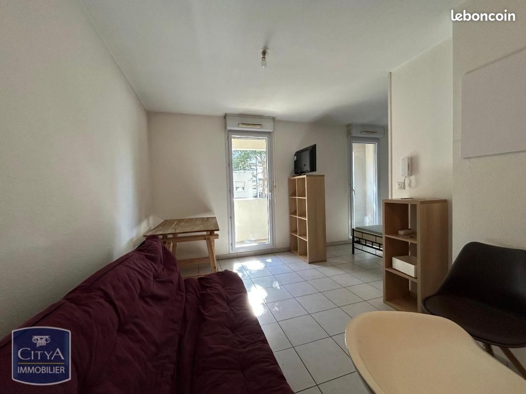 Appartement 1 pièce 29 m² · à Poitiers · 29 m² · 164 €/mois