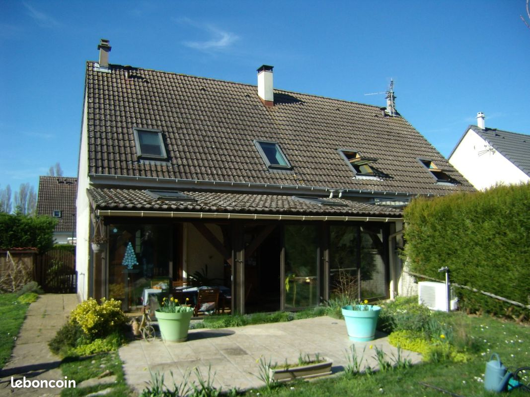 Maison 6 pièces 107 m² · à Châtenoy-en-Bresse · 107 m² · 234 500 €