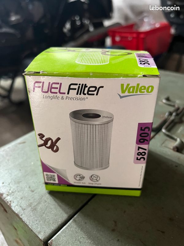 Filtre à Carburant Valeo 587500 | Haute Filtration, Séparation De L'eau | Compatible Audi, Volkswagen, Skoda, Seat | Dimensions : 200 X 89 Mm