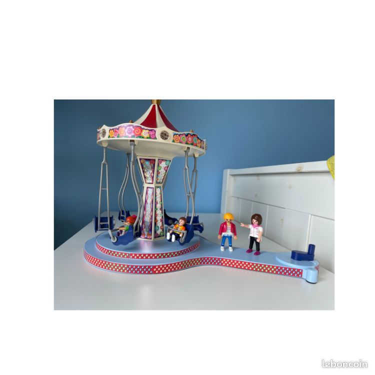Playmobil - Summer Fun – 5548- Manège de chaises volantes (image 2)
