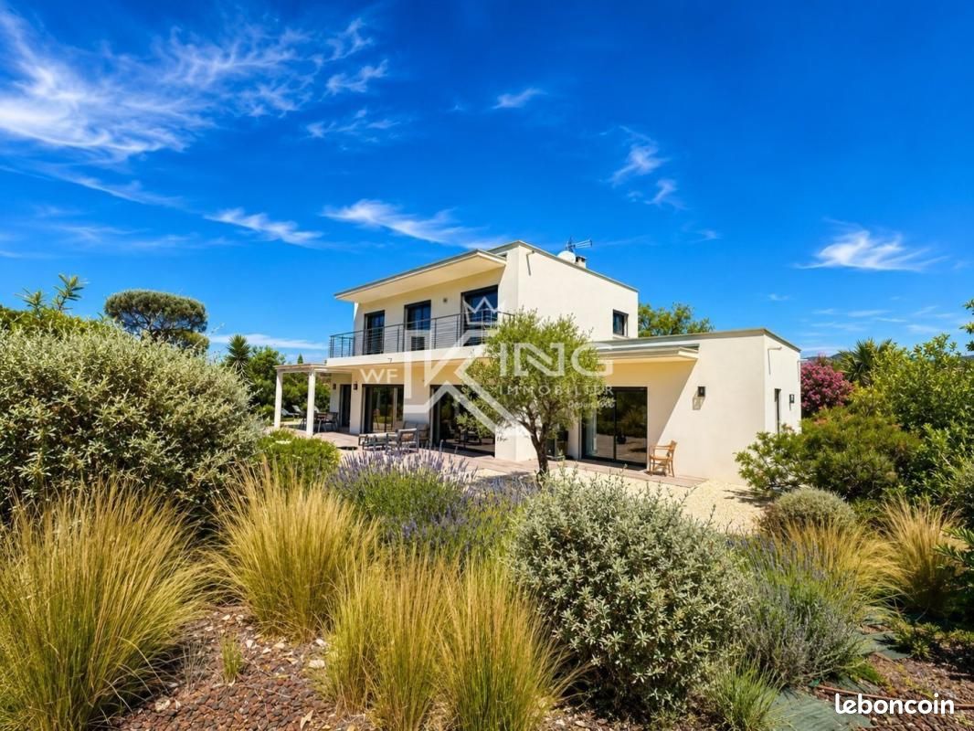 Maison 5 pièces 174 m² · à Saint-Raphaël · 174 m² · 1 490 000 €