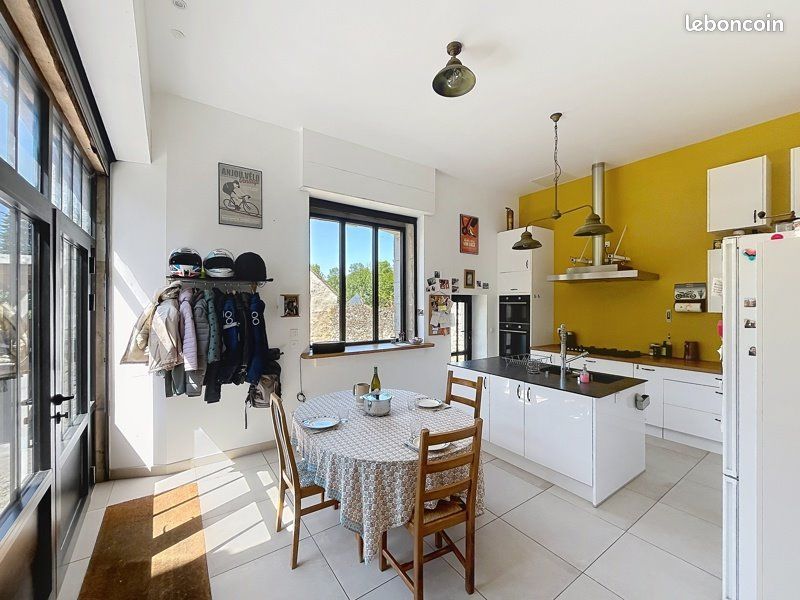 Maison 5 pièces 142 m² · à Montlouis-sur-Loire · 142 m² · 299 697 €