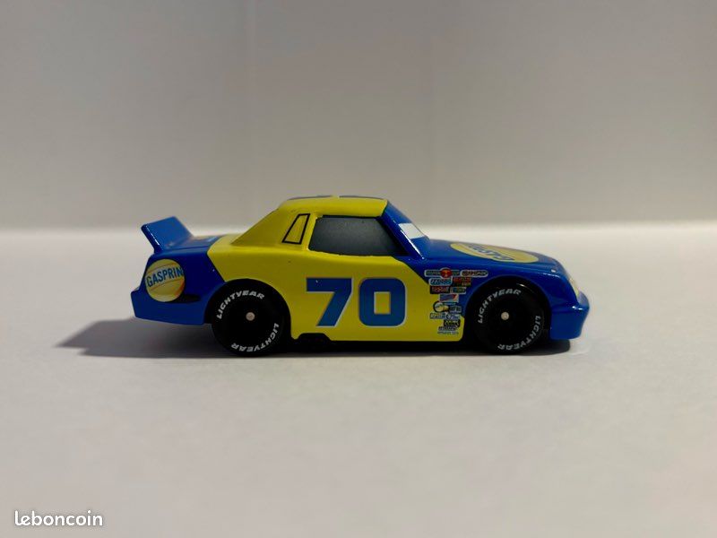 Gasprin #70, Cars, Disney, Mattel (image 3)