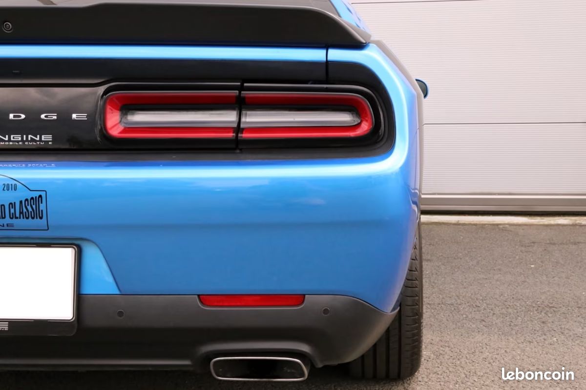 Dodge CHALLENGER Scat Pack 6.4 V8 HEMI 492 ch – BVM – Shaker – Caméra – 12 900 km (image 12)
