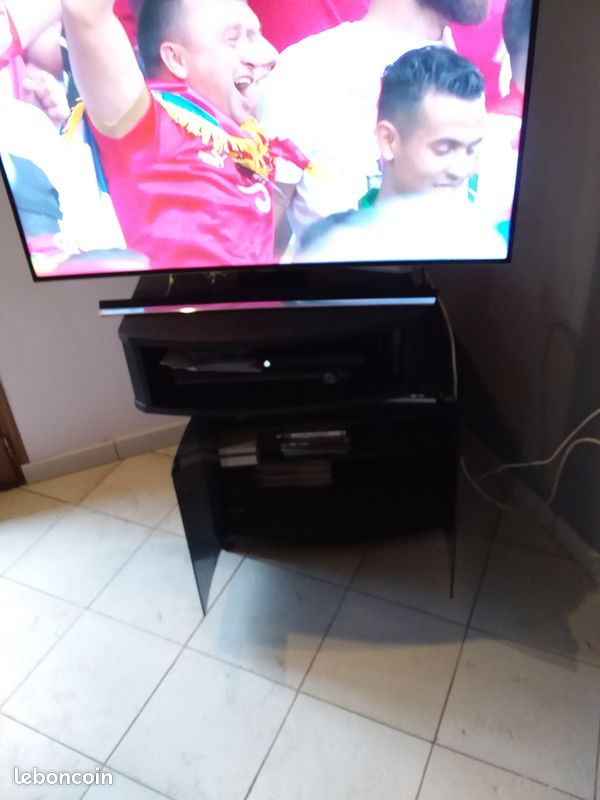 Table tv (image 1)