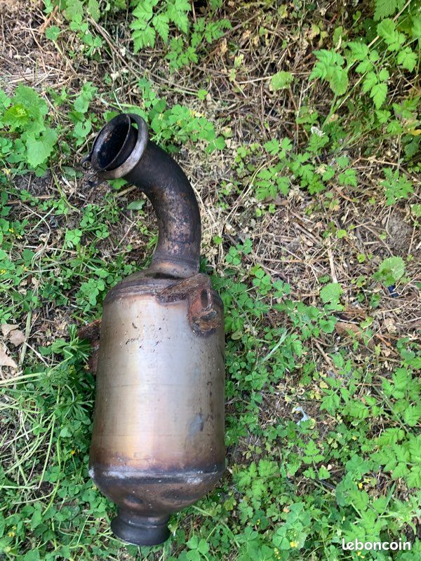 Catalyseur Peugeot 107 (image 1)