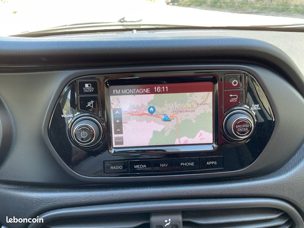 FIAT Tipo 1.6 MultiJet 120 ch Pop (image 21)