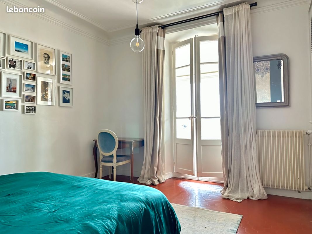 Appartement 5 pièces 110 m² · à Toulon · 110 m² · 2 062 €