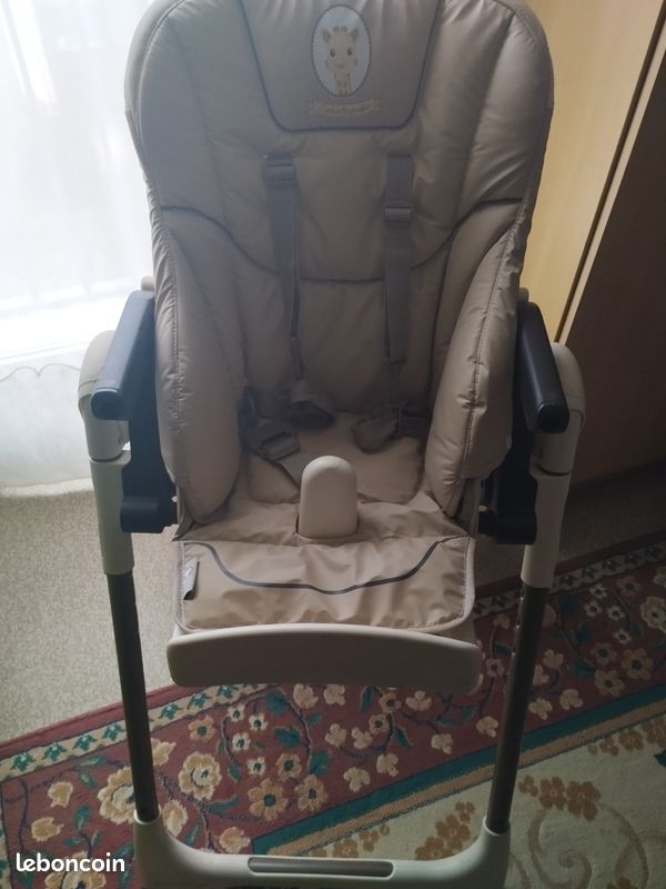 Chaise haute (image 7)