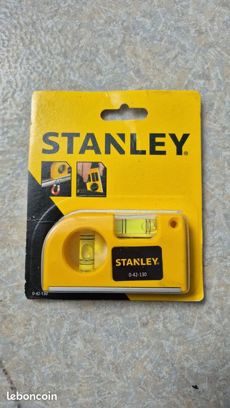 Niveau a bulle Neuf STANLEY (image 1)