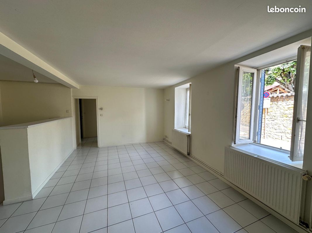 Appartement 2 pièces 48 m² · à Villefranche-sur-Saône · 48 m² · 563 €/mois