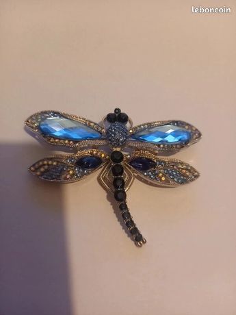 Broche Libellule - Métal Doré Avec Strass Cristal - Gros Modèle - Neuf Sans Emballage