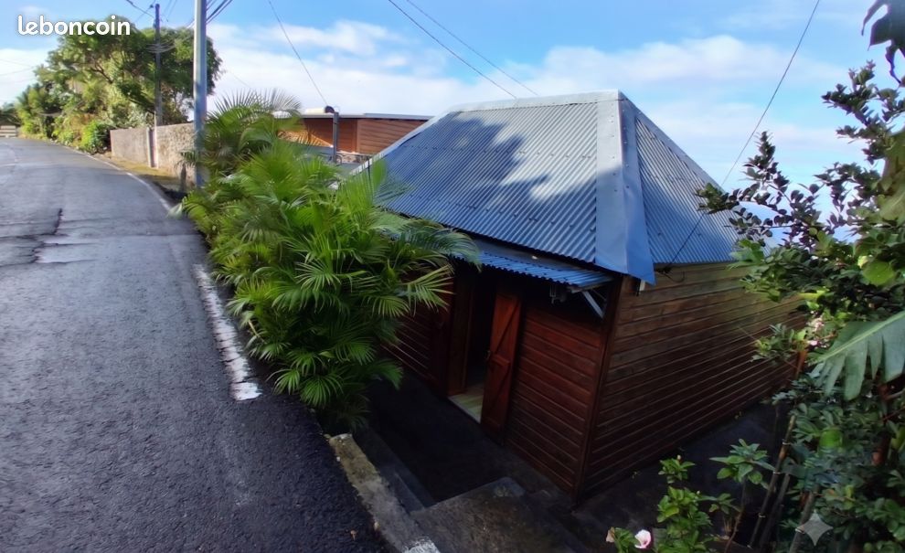 Maison 4 pièces 54 m² · à Petite-Île · 54,4 m² · 250 000 €