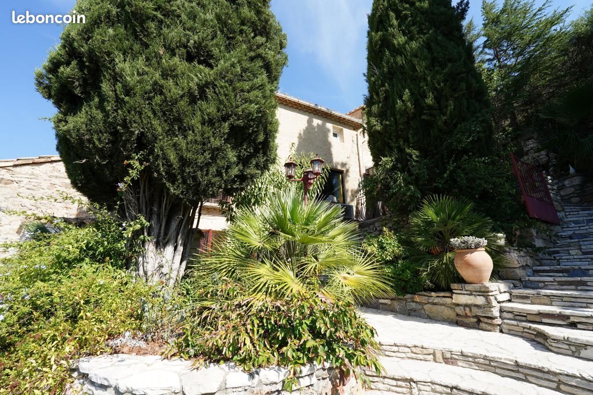 Maison 4 pièces 112 m² · à Villeneuve-les-Corbières · 112 m² · 264 000 €