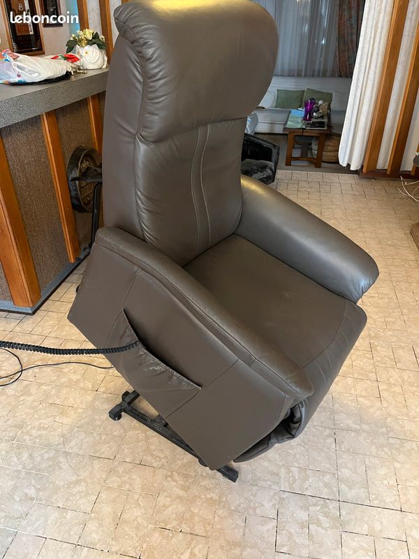 Fauteuil electrique (image 3)