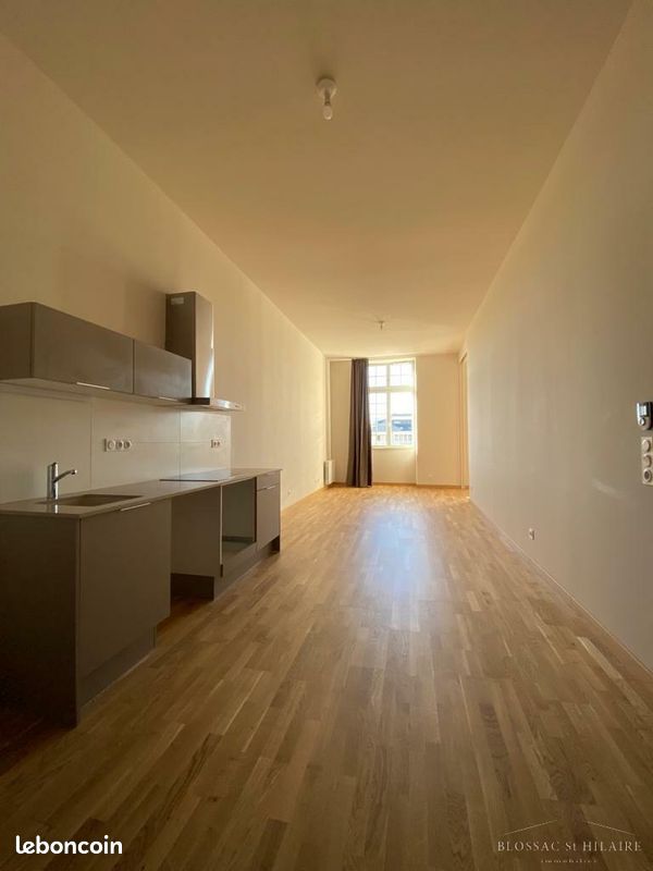 Appartement 2 pièces 64 m² · à Poitiers · 64 m² · 753 €/mois