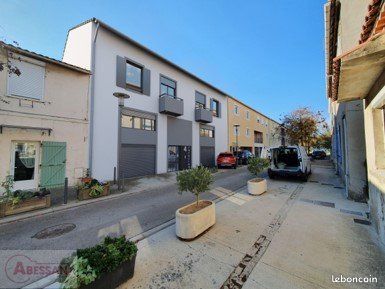 Maison 8 pièces 362 m²