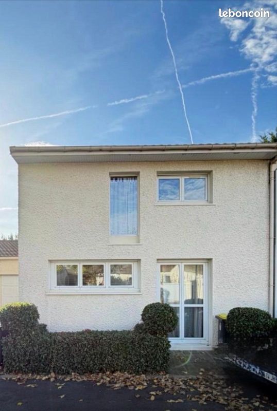 Maison 5 pièces 124 m² · à Roissy-en-Brie · 124 m² · 450 000 €