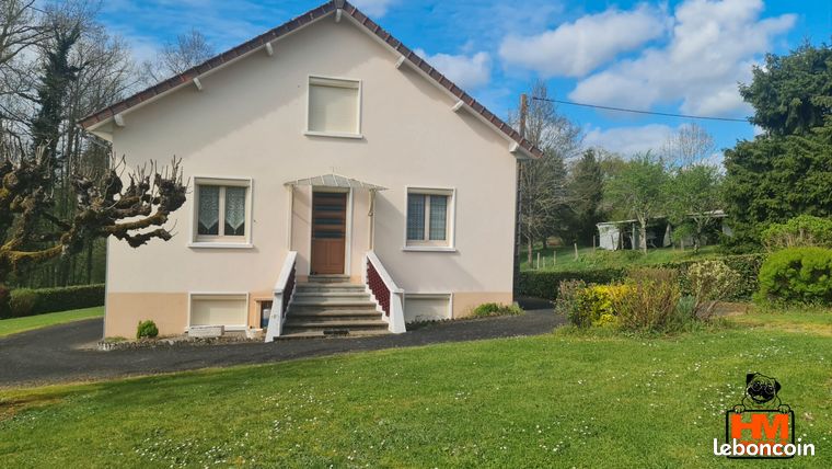 Propriété 6 pièces 109 m²