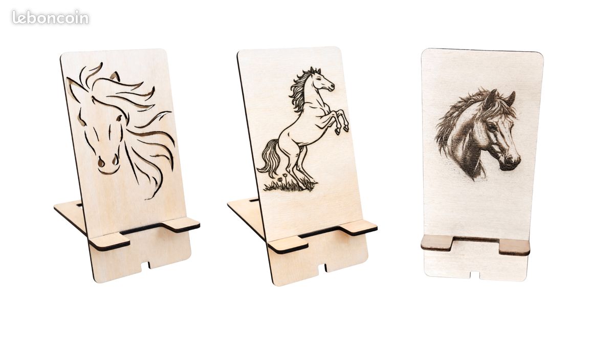 Support téléphone bois cheval – Crinière / Fougue / Allure – idée cadeau cavalière - cavalier (image 1)