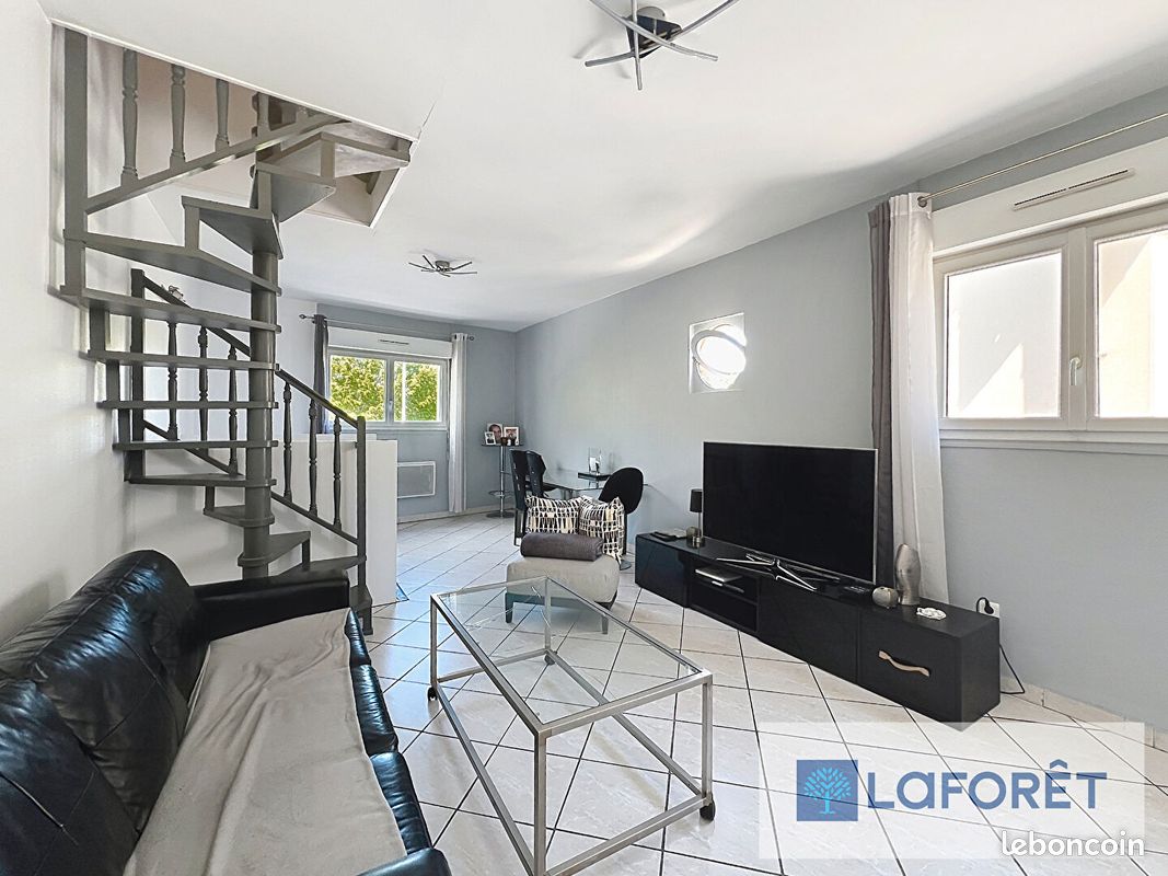 Appartement 4 pièces 77 m² · à Créteil · 77 m² · 325 000 €