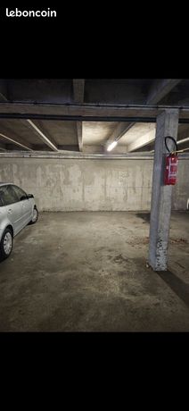 Parking couvert proche Busway 4 Tripode