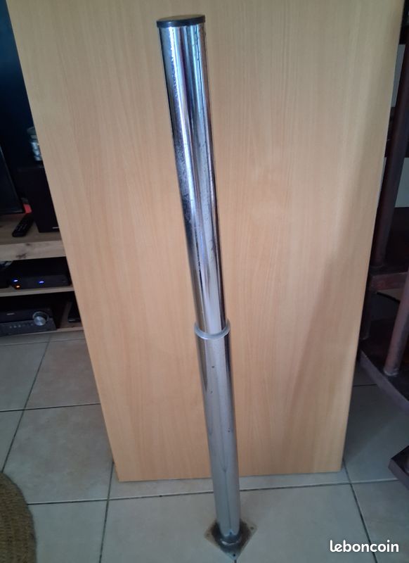 Ensemble pied et table (image 1)