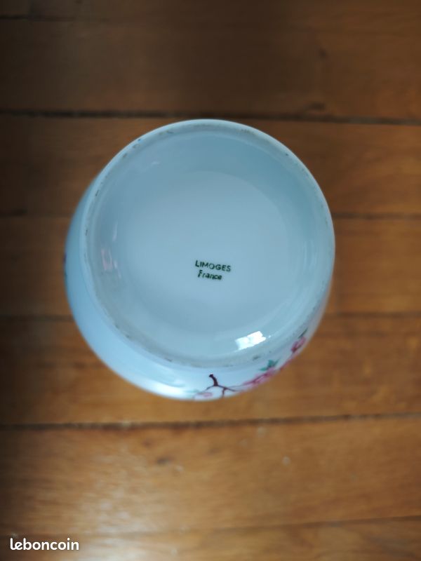 Joli vase porcelaine de Limoge (image 8)