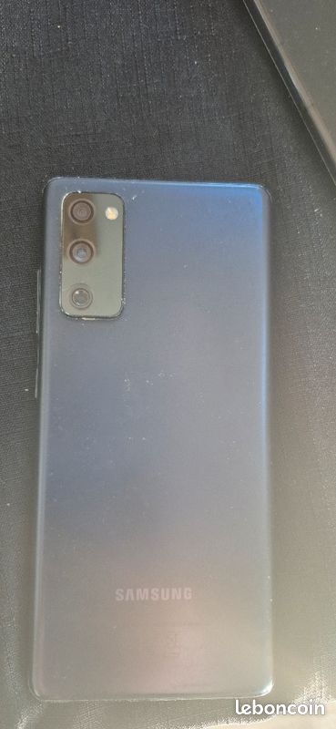 S20 fe (image 2)