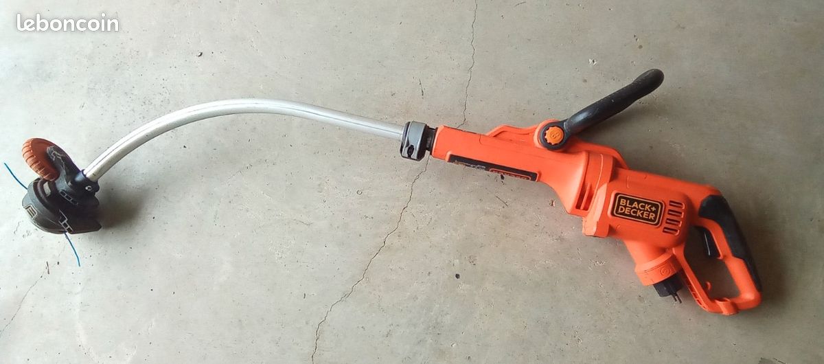 Coupe bordure Black et Decker GL7033 (image 4)